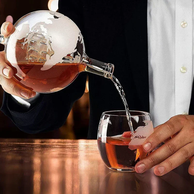 Globe Whiskey Decanter Set Lea - огляд і ціна Decanter Globe Set