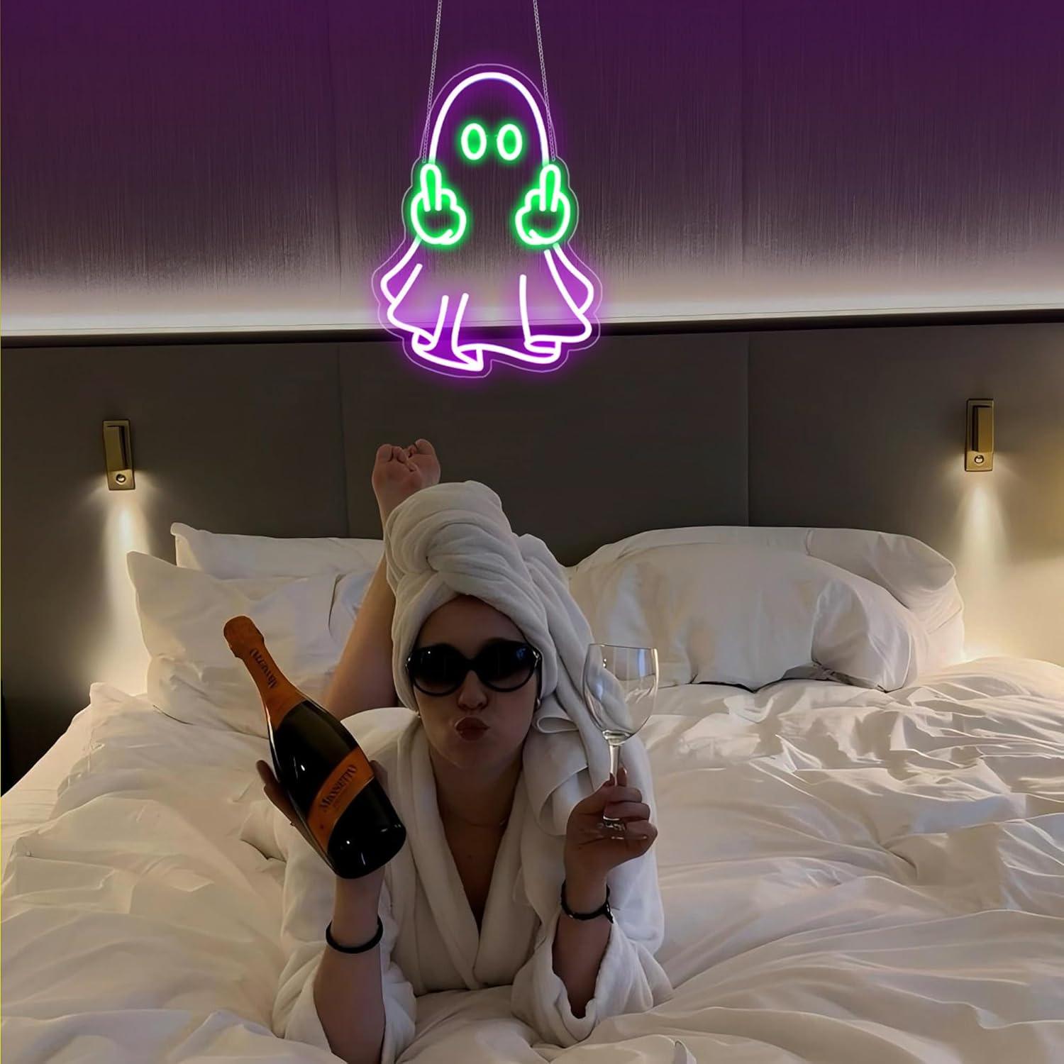 Ghost Neon Sign USB Powered LE - огляд і ціна Home Bar Signs