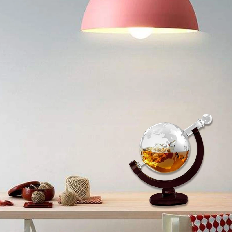 Customizable Globe Whiskey Dec - огляд і ціна Decanter Globe Set